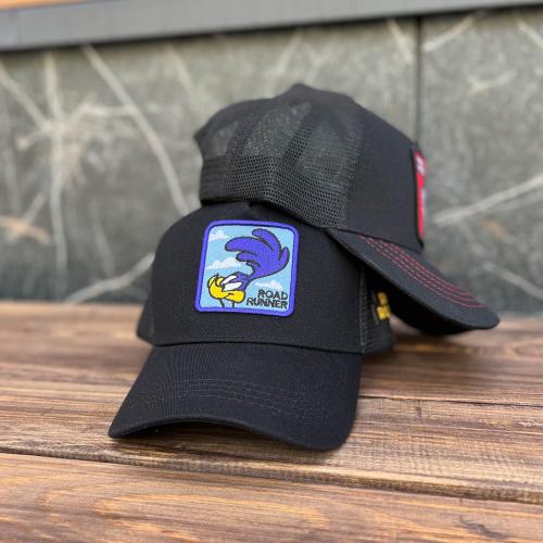 Бейсболка "Road Runner" черная